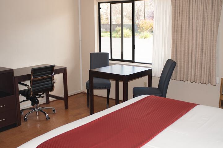 Room 15 of 22