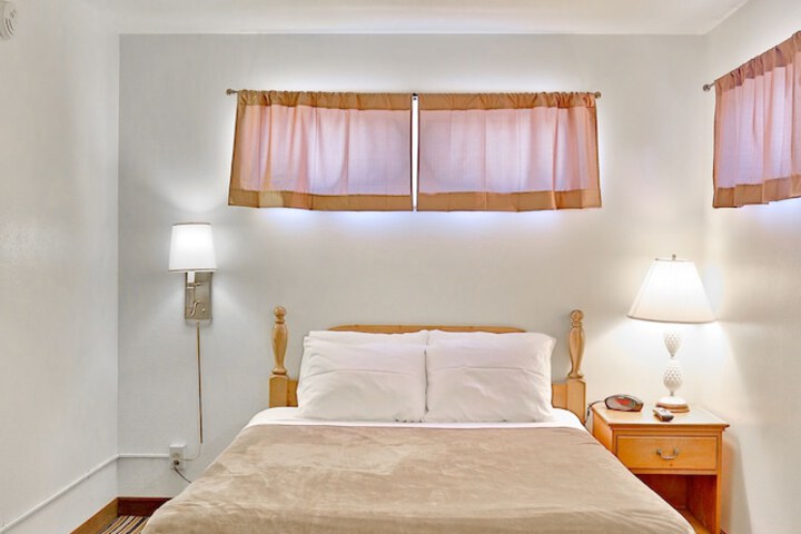 Blue Mountain Hotel