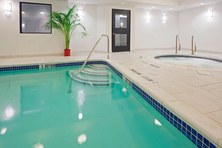 Pool 16 of 77