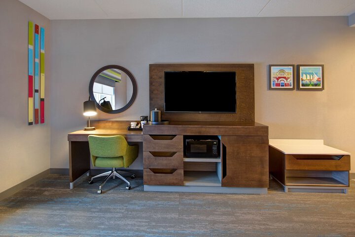 Room 29 of 43