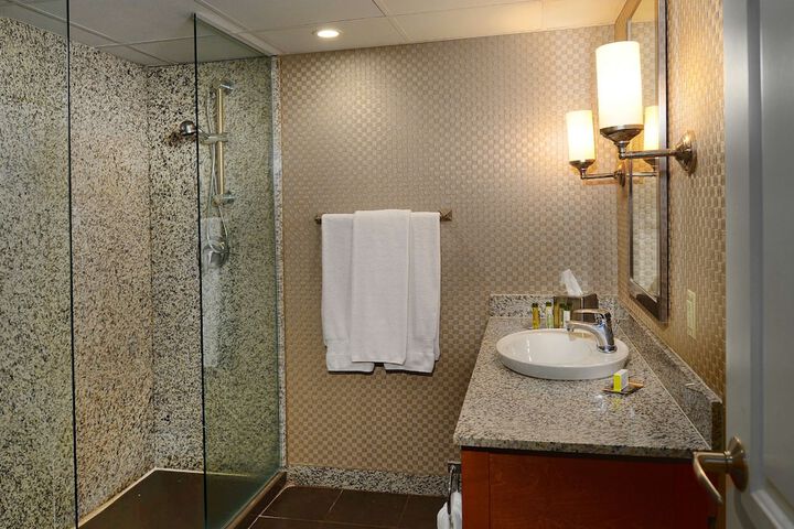 Room 9 of 55