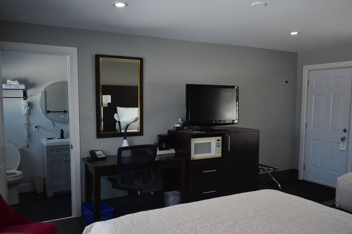 Room 71 of 141