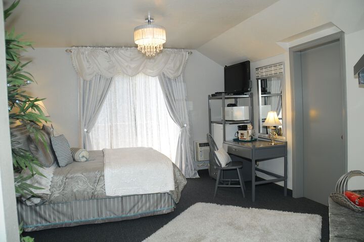 Room 79 of 130