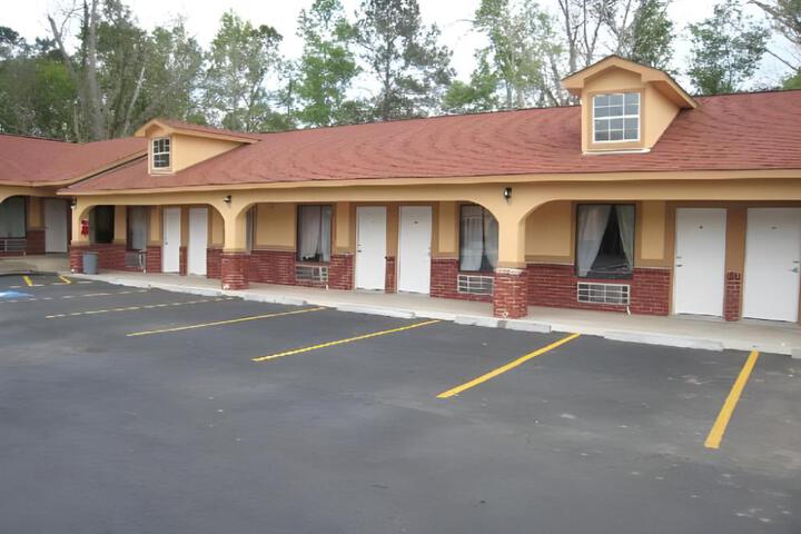 Residents Suites Liberty