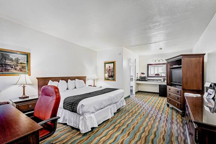 Room 27 of 50
