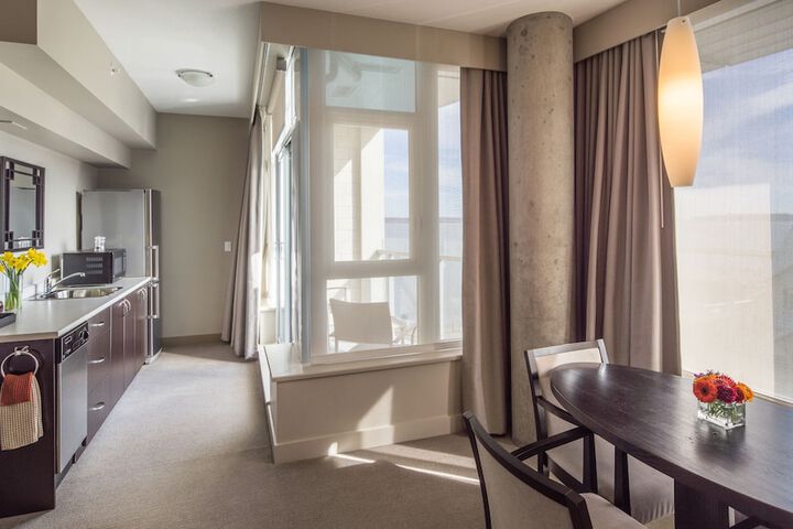 Room 21 of 50