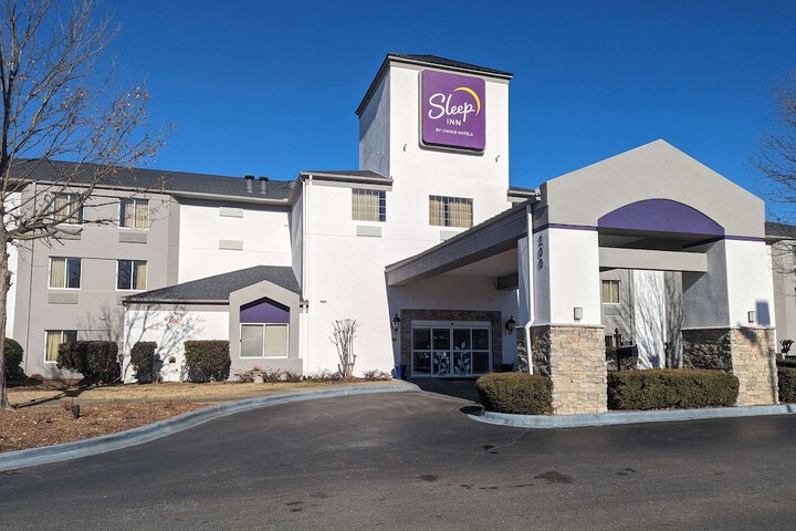 Hotel 3 of 29