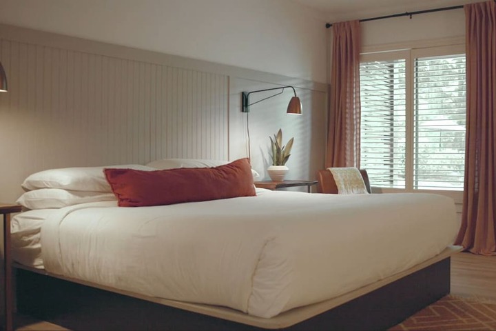 Room 14 of 55