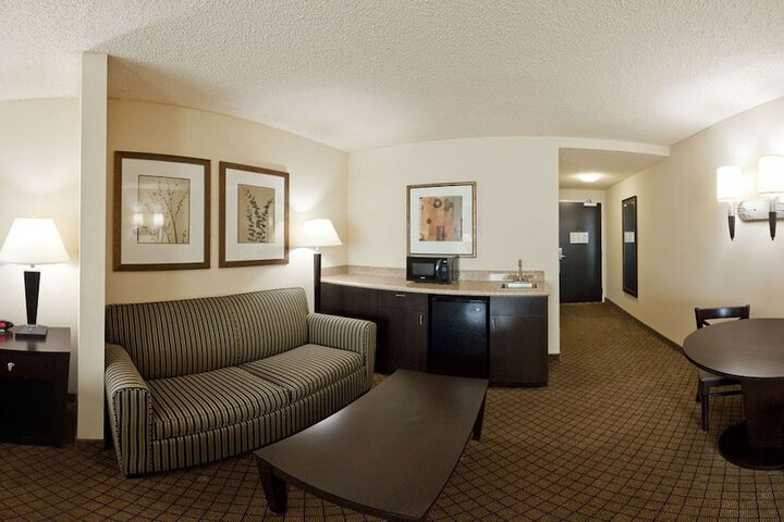 Room 21 of 39