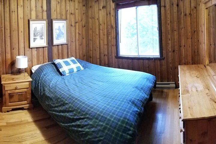 Room 11 of 20