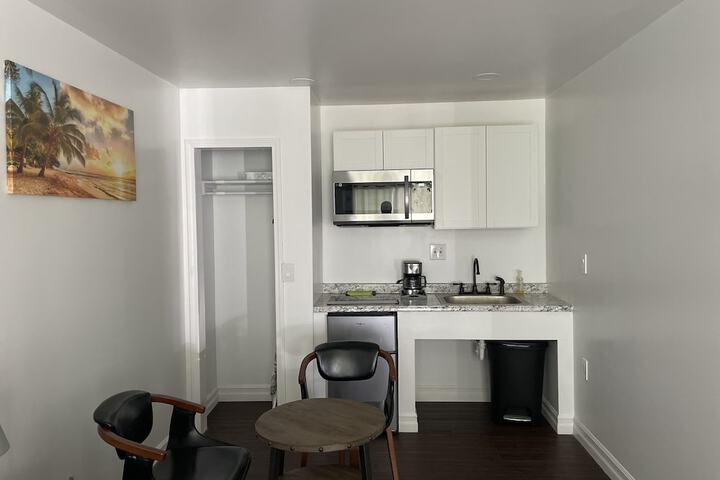 Room 62 of 103