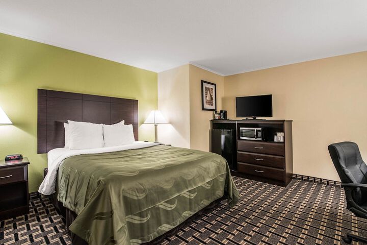 Room 16 of 23