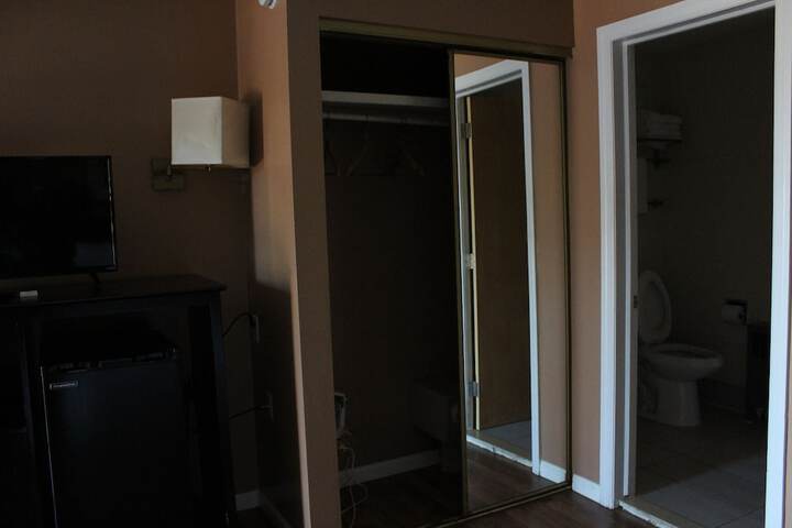 Bellevue Hotel & Suites