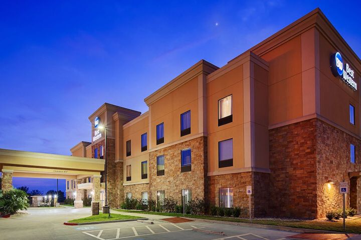 Hotel 2 of 29