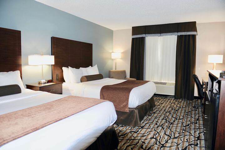Room 8 of 20