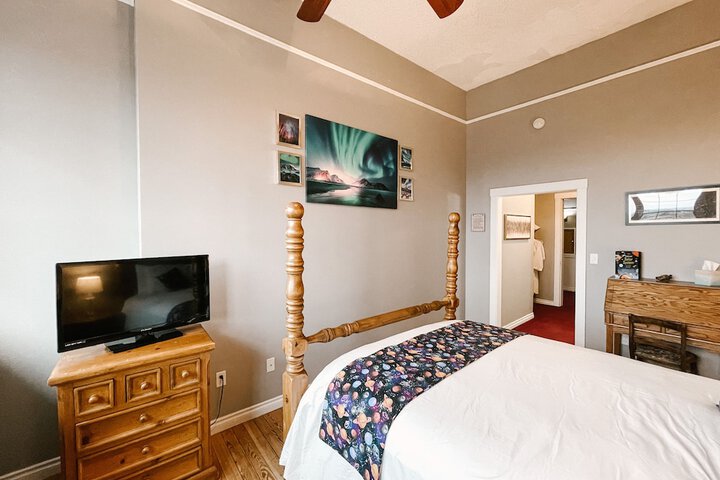 Room 73 of 140