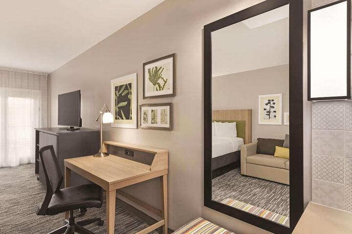 Room 14 of 29