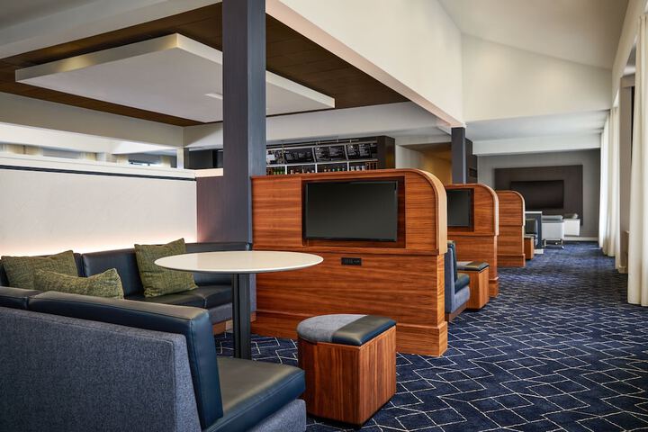 Courtyard by Marriott Kansas City Overland Park / Metcalf