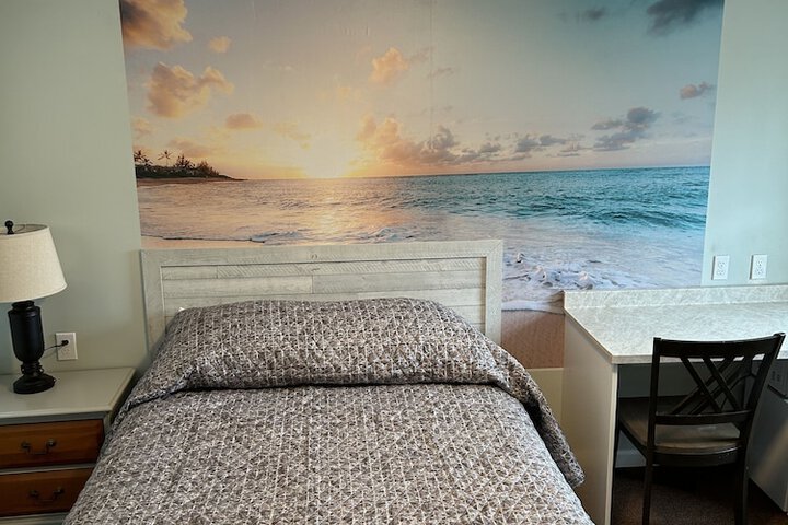 Room 28 of 37