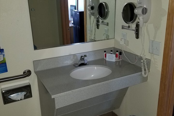 Baymont by Wyndham Noblesville