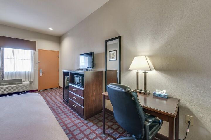 Room 22 of 53
