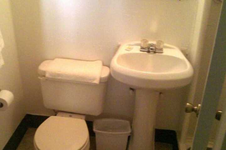 Room 35 of 56