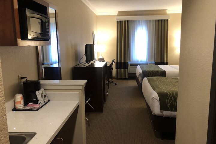 Room 27 of 57