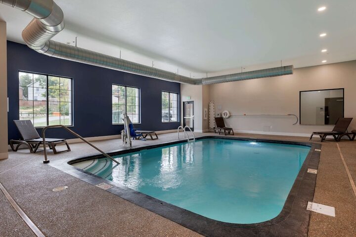 Pool 5 of 34