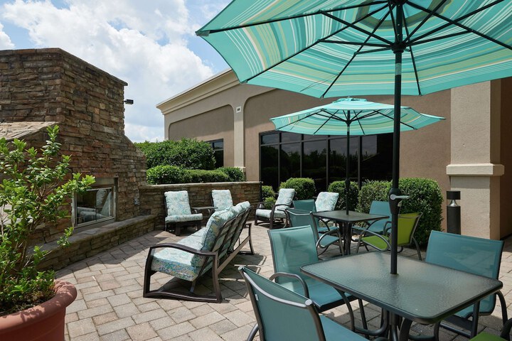 Terrace/Patio 37 of 39