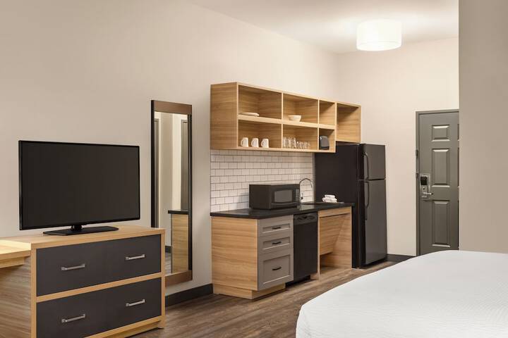 Room 45 of 82