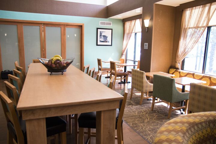 Hampton Inn & Suites Madera
