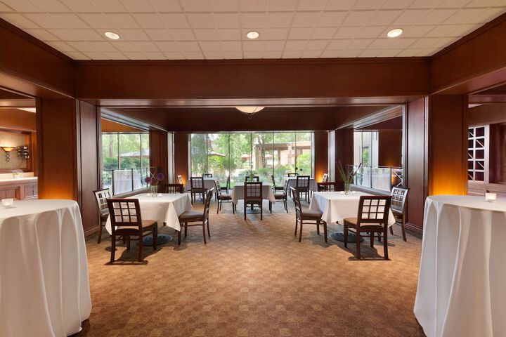 Dining 49 of 69