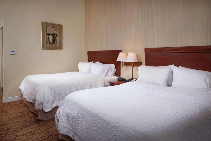 Room 8 of 24