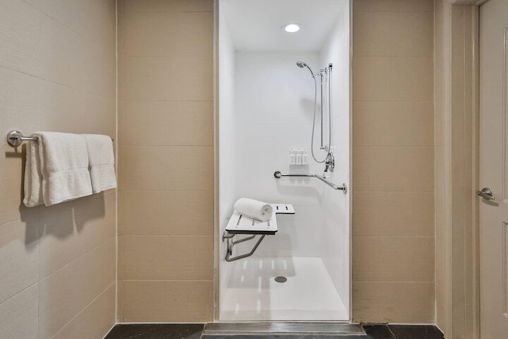 The Penn Stroud Stroudsburg - Poconos, an Ascend Collection Hotel
