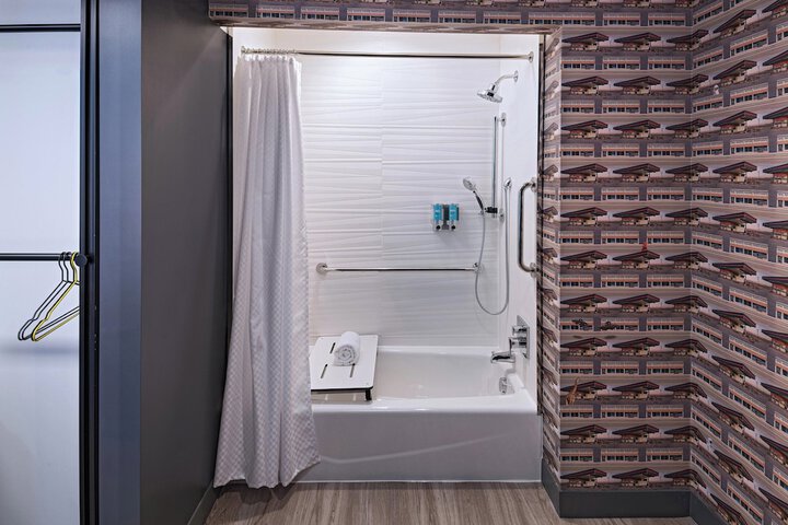 Aloft by Marriott Little Rock West