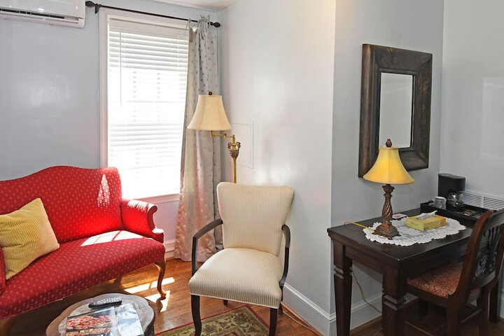 The Country Inn of Berkeley Springs
