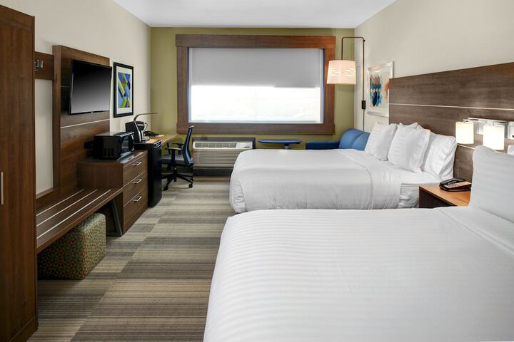 Room 18 of 29