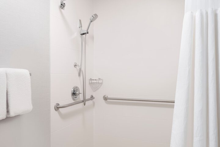 Room 12 of 47