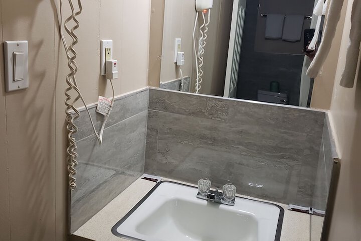 Room 19 of 22