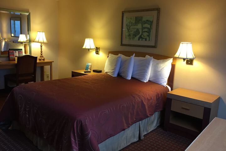 Port Angeles Inn