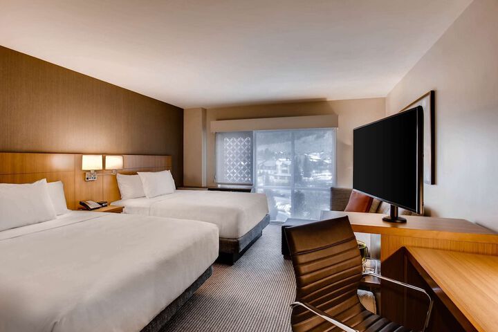 Room 34 of 67