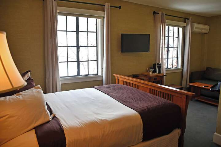 The Settlers Inn