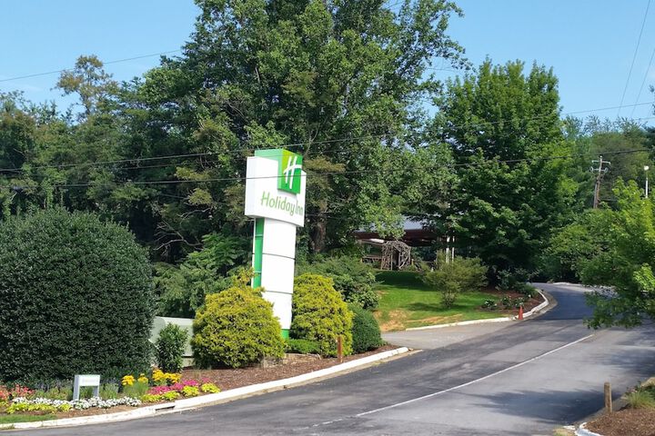 Hotel 3 of 42