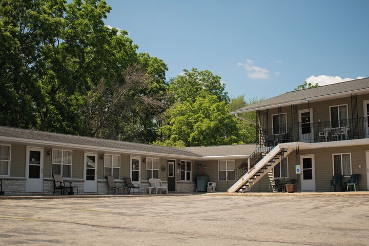 Hotel 4 of 15