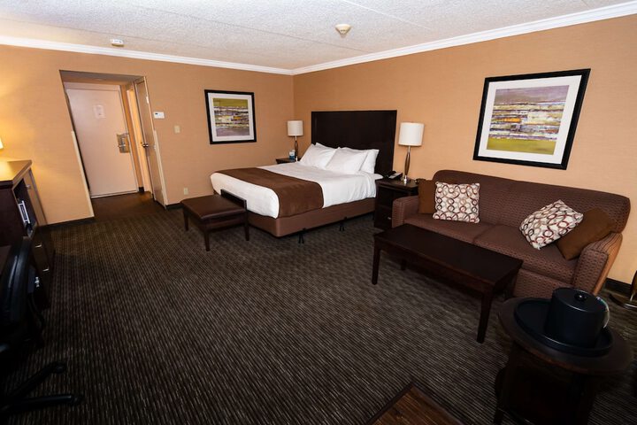 Room 26 of 62