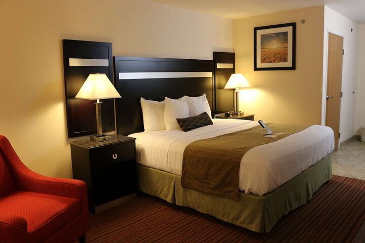 Room 9 of 20
