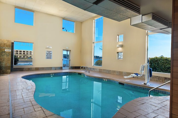 Pool 4 of 42