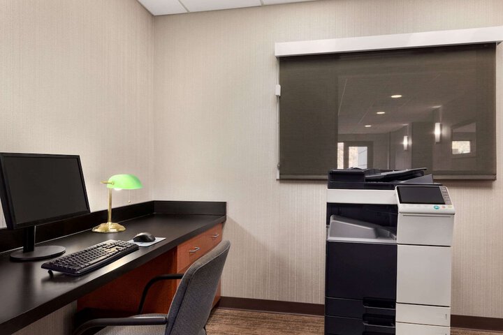 Business Center 46 of 46