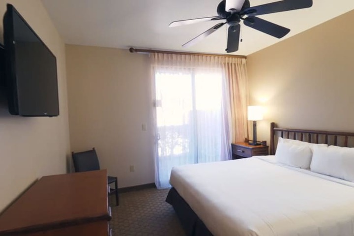 Room 18 of 32