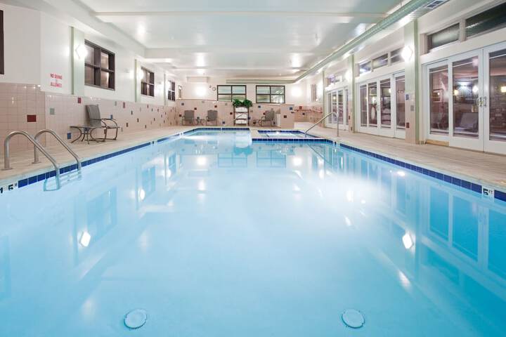 Pool 17 of 80